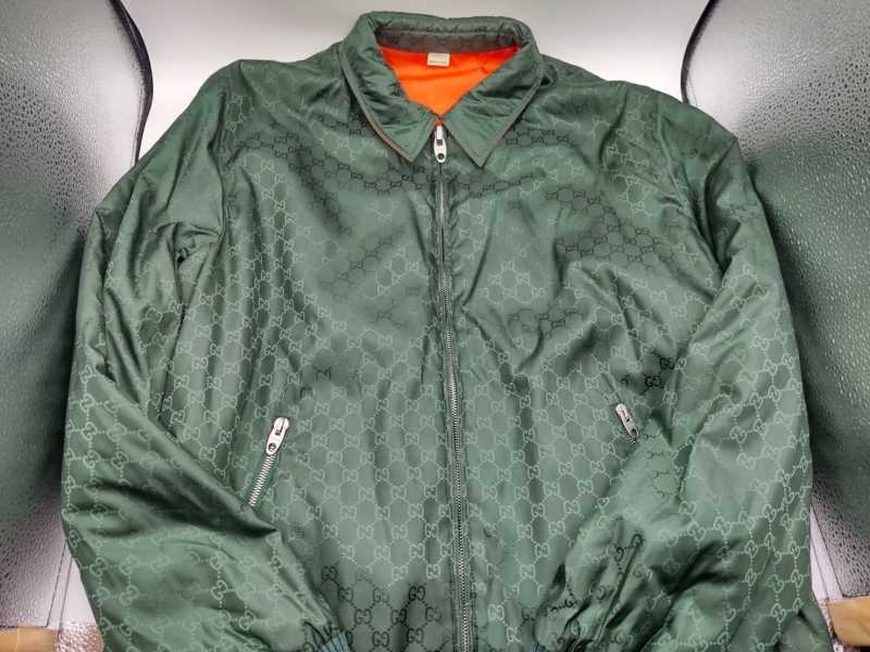 グッチ買取 リバーシブルジャケット 654831 